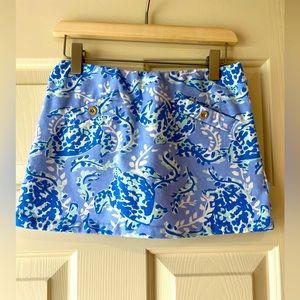 Lilly Pulitzer girl’s skort Turtles Blue. Size kid’s L (8-10)